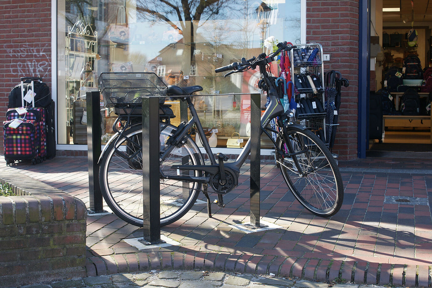 E-Bike-Ladestationen bei Lederwaren Hunfeld