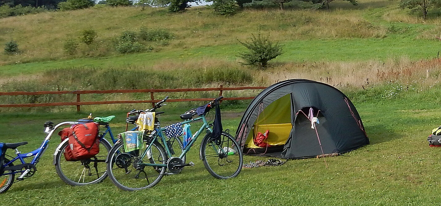 Zelten1_ADFCTH Mit Fahrrad und Zelt unterwegs